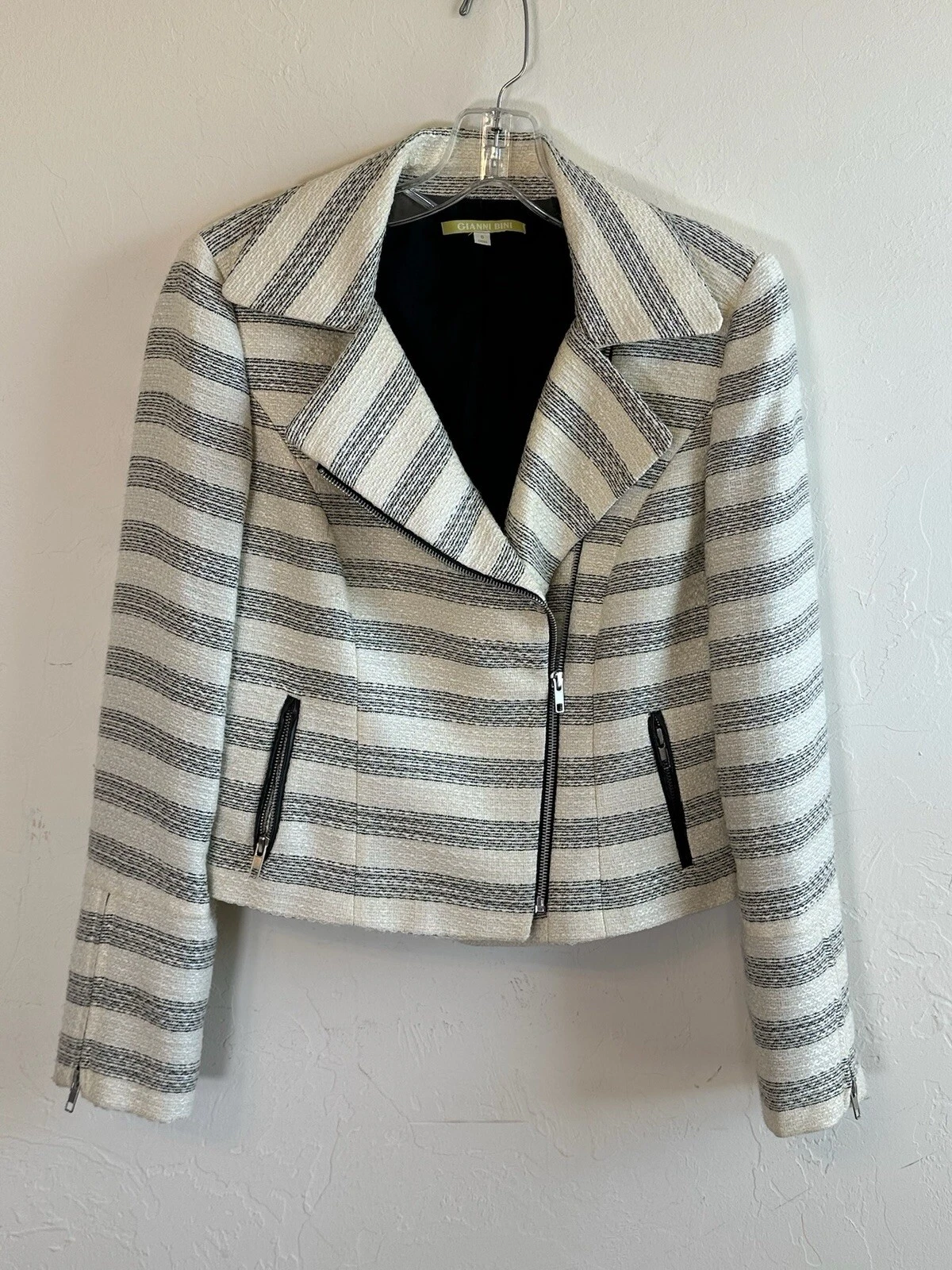 VERSACE Giacca blazer elegante Gianni Bini taglia 6 panna e nero tessuto cropped zip
