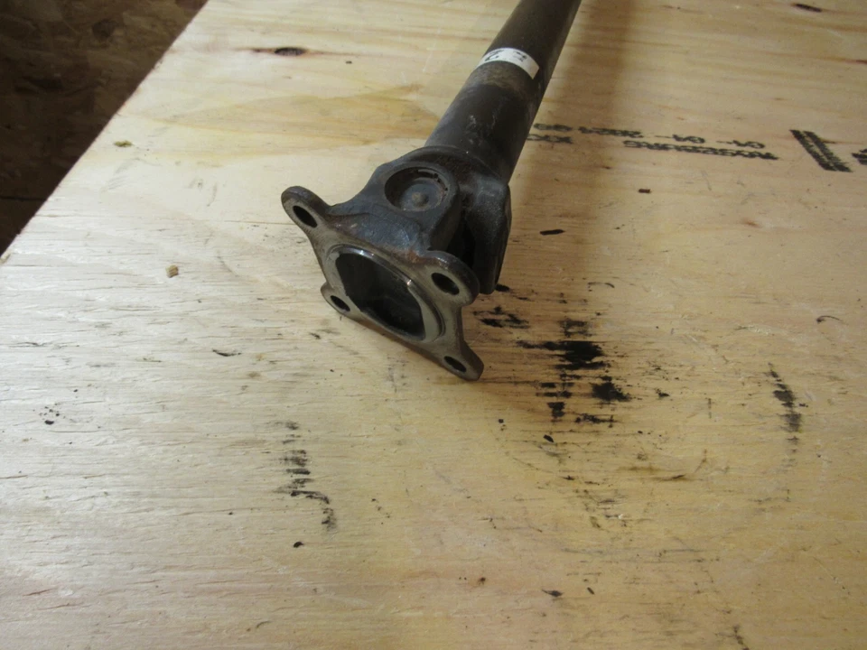 Infiniti G37 2009-2013 AWD eje de transmisión delantero Foto 4 de 4