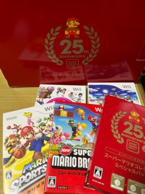 NINTENDO Wii Super Mario Bros 25th Anniversary Limited Edition