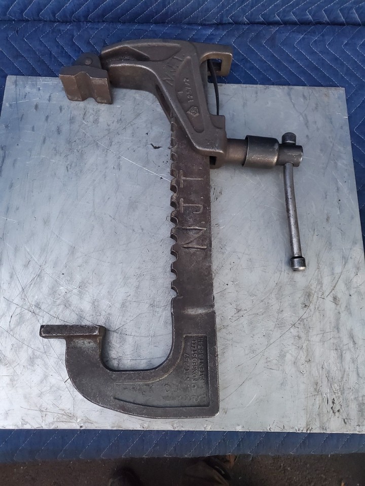 Carver Rack Clamp T257 Max Opening 12.75