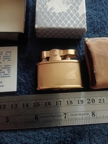 Vintage Rolstar Ronson Ladies Gold Plated lighter - Picture 2 of 6