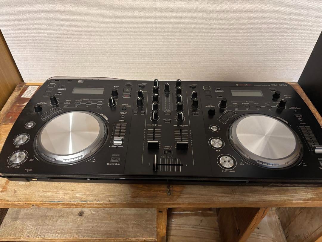 XDJ-AERO DJコントローラー XDJ-AERO (archived) Wireless all-in-one DJ system for