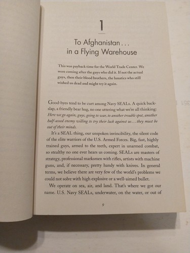 Lone Survivor : The Eyewitness Account of Operation Redwing and the Lost Heroes - Picture 7 of 9