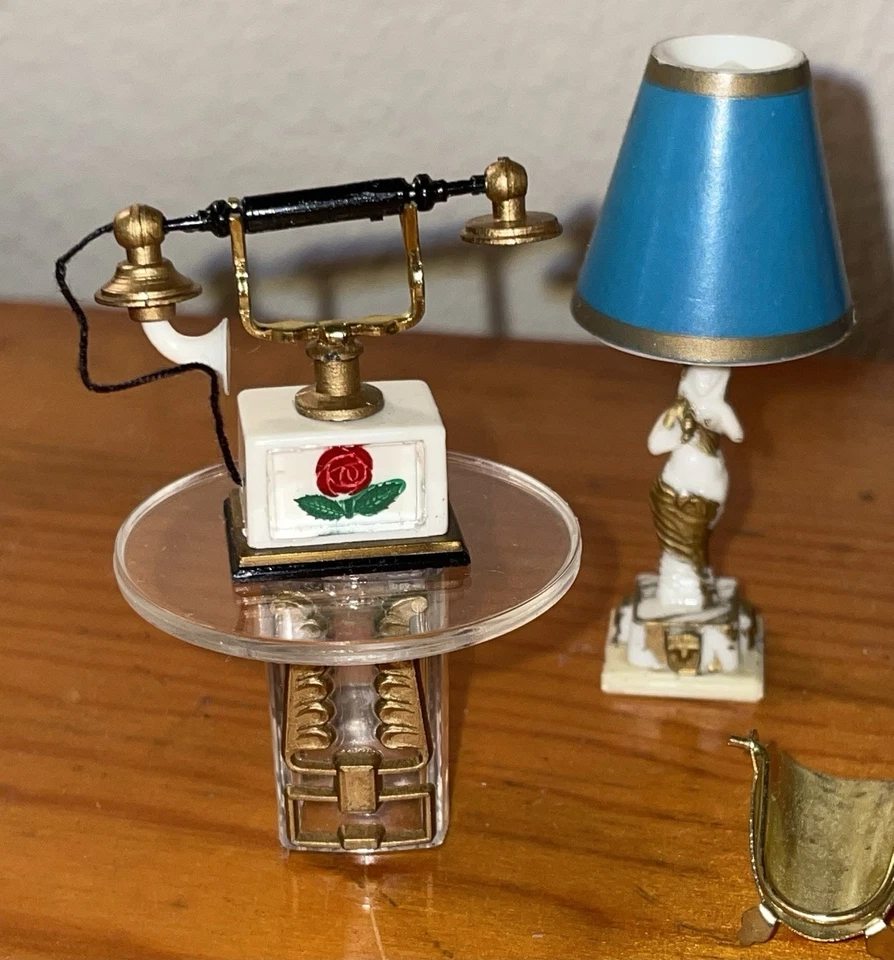 Vintage Lot Of 8 Ideal Petite Princess Dollhouse Miniatures Furniture & Decor - Image 3 of 4