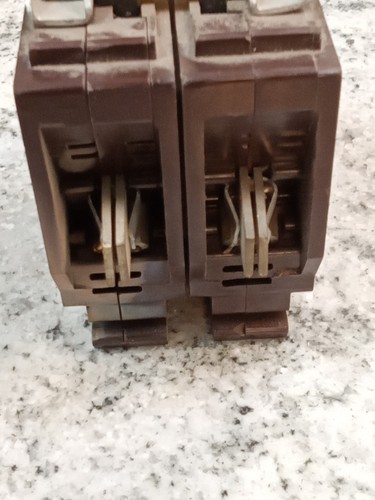 Wadsworth /B220220 /Quadplex Quad P /20/20/20 A/Unterbrecher B220-220/METALL (L000 - Bild 7 von 10