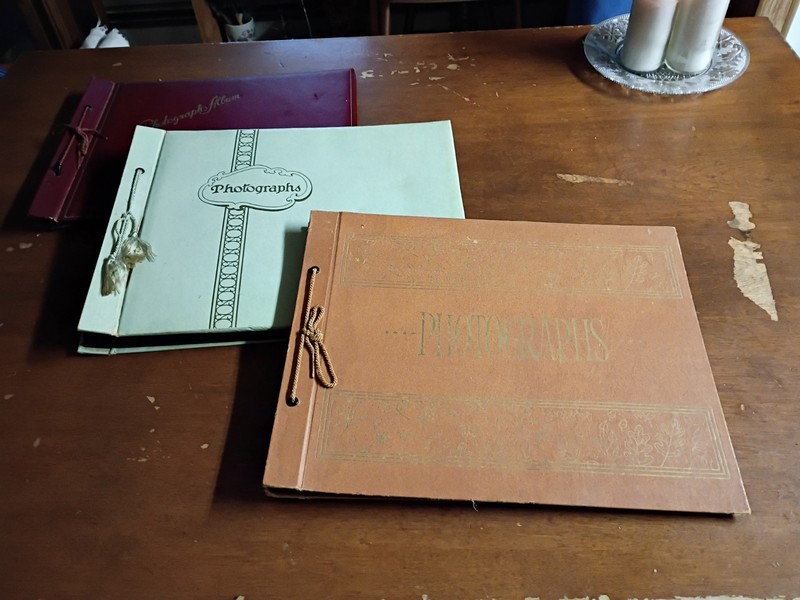 Vintage  Photo Albums Set of 3 , Pre-owned, no photos, good, 1960s, 1970s
