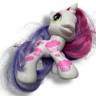 MLP My Little Pony Sweetie Belle Cupcakes Unicorn Action Figure Toy Pink 2008