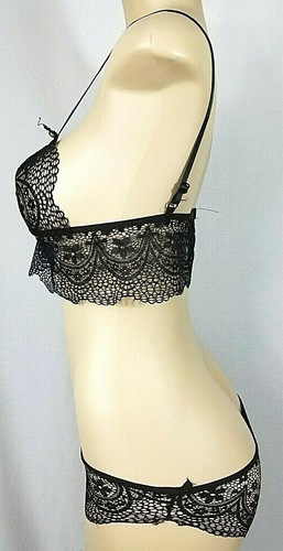 Women's Sexy Black Lace 2-Piece Lingerie Set Size Lg - Picture 2 of 6