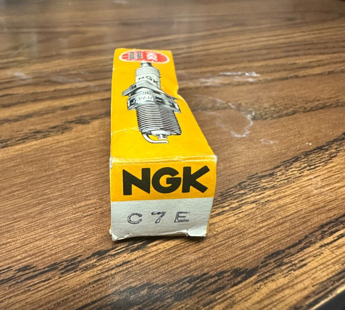 NOS NGK #5096 C7E Nickel Spark Plug