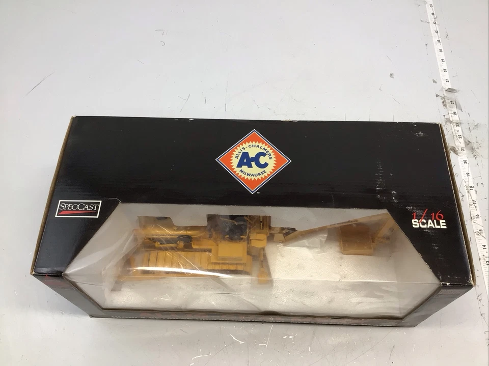 Retroexcavadora y cuchilla Allis-Chalmers HD-3 Crawler Industrial 60 por SpecCast 1/16 Foto 2 de 4