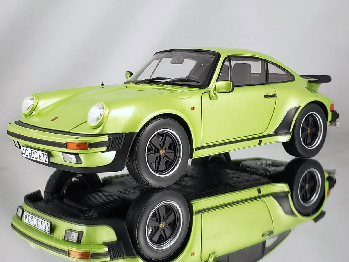 ミニカー NOREV '77 PORSCHE 911 TURBO 3.3 Norev 1:18 Porsche 911 Turbo 3.3 L Year 1977 silver 187574