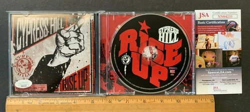 FOLLETO DE CD DE ASCENSO FIRMADO A MANO CYPRESS HILL CON CD/ESTUCHE JSA/CERTIFICADO DE AUTENTICIDAD SM - Imagen 4 de 5