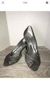 dark silver shoes weddings