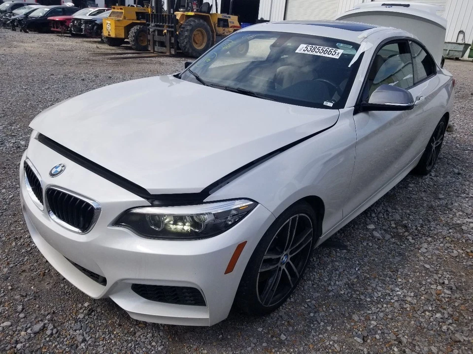 18 2018 BMW M240I COUPE FENDER RIGHT PASSENGER WHITE - Image 4 of 4