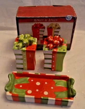 Cracker Barrel Christmas Salt & Pepper Shakers with Tray Mingle & Jingle Present