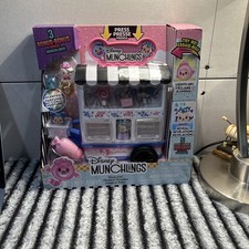 Just Play Disney Munchlings Candy Cart, 10 Piece Figure Playset With Lights