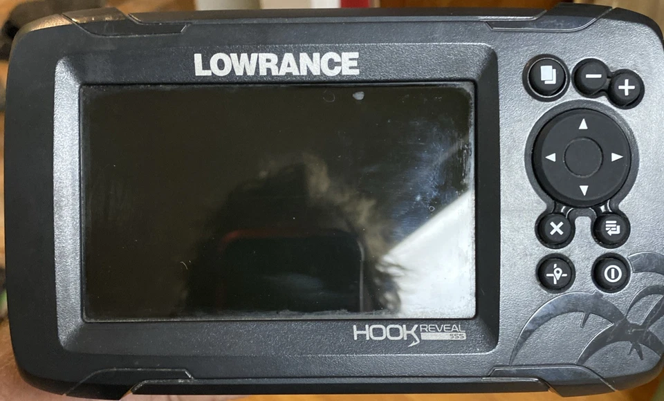 Lowrance Hook Reveal 5 SplitShot buscador de peces plotter y mapas interiores de Estados Unidos Foto 4 de 4