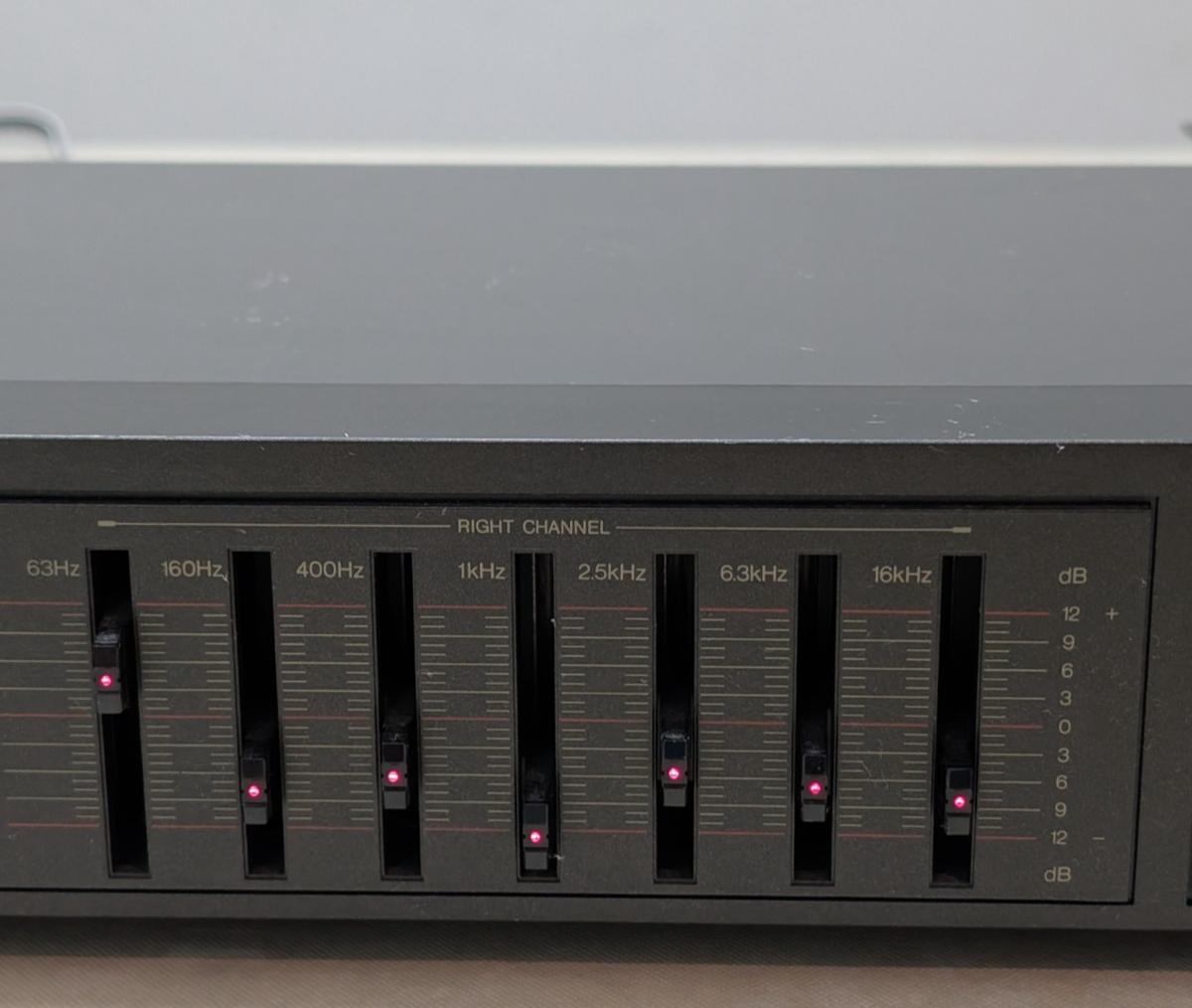 Technics SH−EX Technics SH-8057 Computerized 7-band x 2 Graphic Equalizer