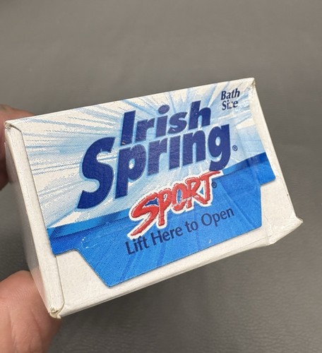 Irish Spring Sport 4.5 oz Bar Soap (1) - Picture 3 of 5