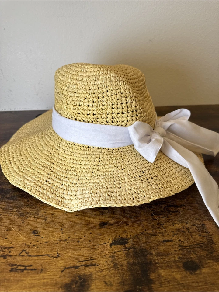 Chapéu de Sol Feminino Peter Grimm Verdadeiro Personagem Roupa Resort Tecido Natural - Imagem 3 de 4