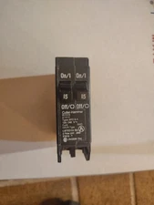 Eaton BR1515 Single Pole Tandem Breaker - Black