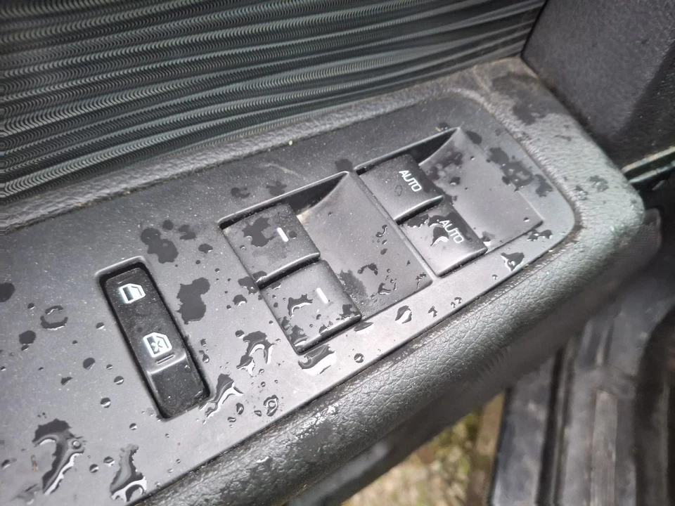 Rueda 20x8 Aluminio 10 Radios Pintado Negro Se Adapta 16-19 FLEX 3662103 Foto 3 de 4