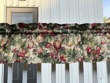4 Shirred Pocket Top Granny/Cottage Core Window Valances. Sold Together