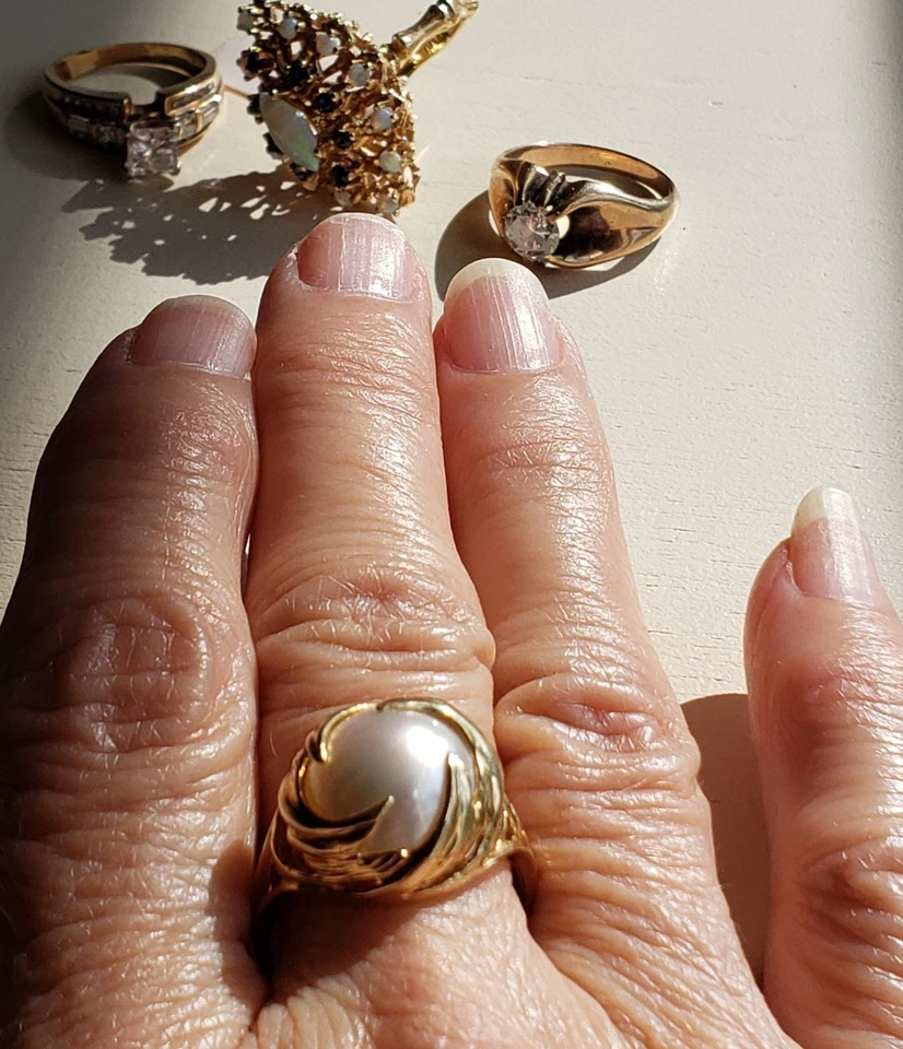 Gorgeous 10k Yellow Gold Mabe Blister Pearl Ring Size 7.5 NEW NOS GIFT - Image 4 of 4