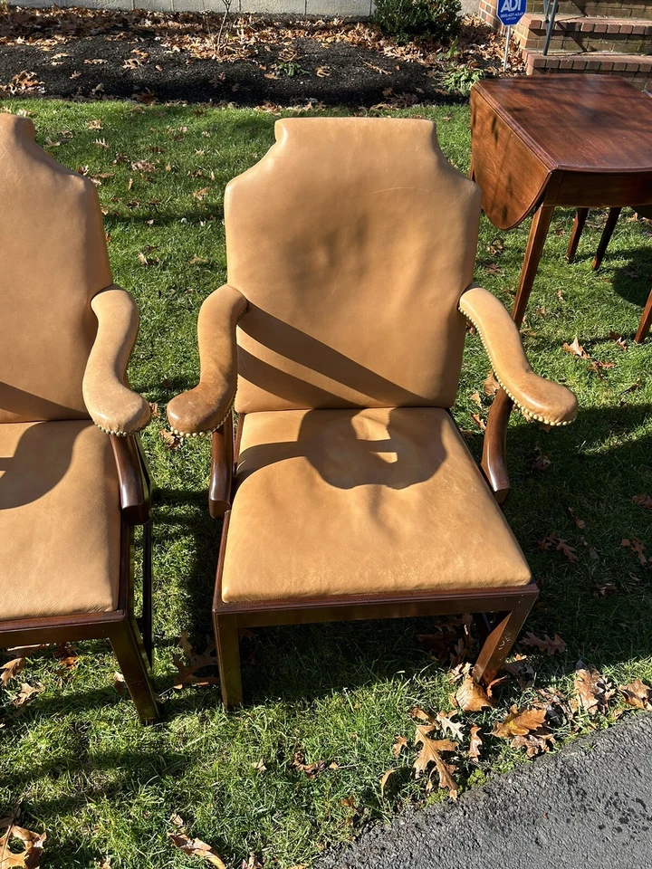 Par De KITTINGER COLONIAL WILLIAMSBURG CUERO "SILLÓN DE BRAZO ABIERTO" CW-152 Cape Cod Foto 2 de 4