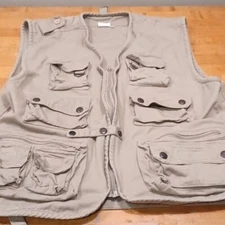 Vintage Utility Vest Fly Fishing Hunting Military style Storage Vest Size Medium