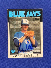 1986 TOPPS GARY LAVELLE TORONTO BLUE JAYS SIGNED AUTOGRAPHED CARD #622 W/COA