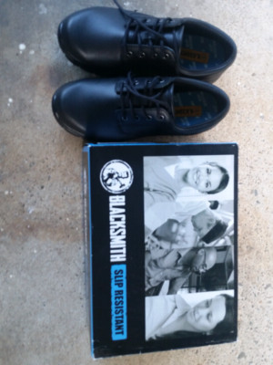 blacksmith slip resistant shoes