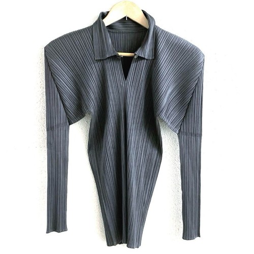 Issey Miyake Pleats Please Women's Shirt Blouse Tops Gray Long Sleeve Collared