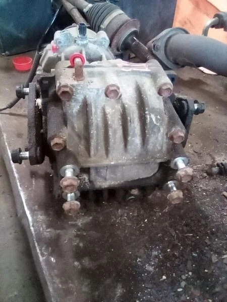 2007-2009 Suzuki SX4 Rear Differential Carrier 4.38 Ratio AT in Warranty OEM - Image 3 of 4