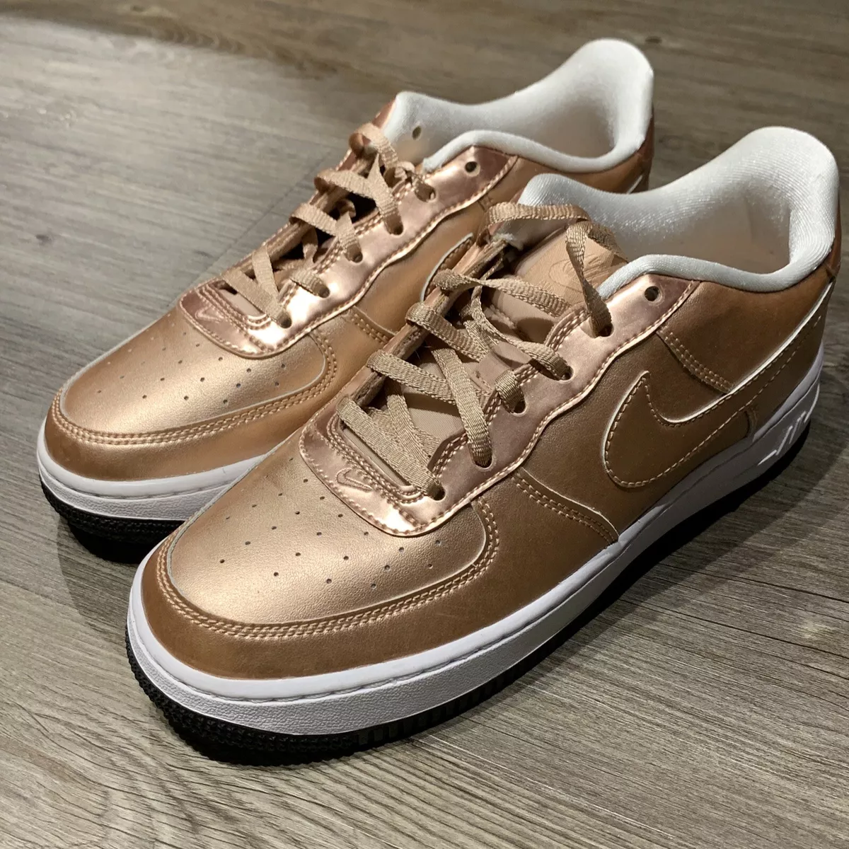 Louis Vuitton x Nike Gold Air Force 1 'Metallic Gold' Sneakers7.5