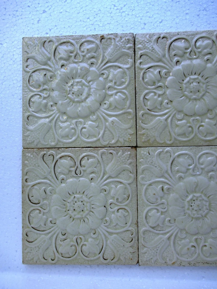 Azulejo antiguo Minton'S China funciona en stock en Trent Inglaterra floral en relieve 4 piezas "2 Foto 4 de 4