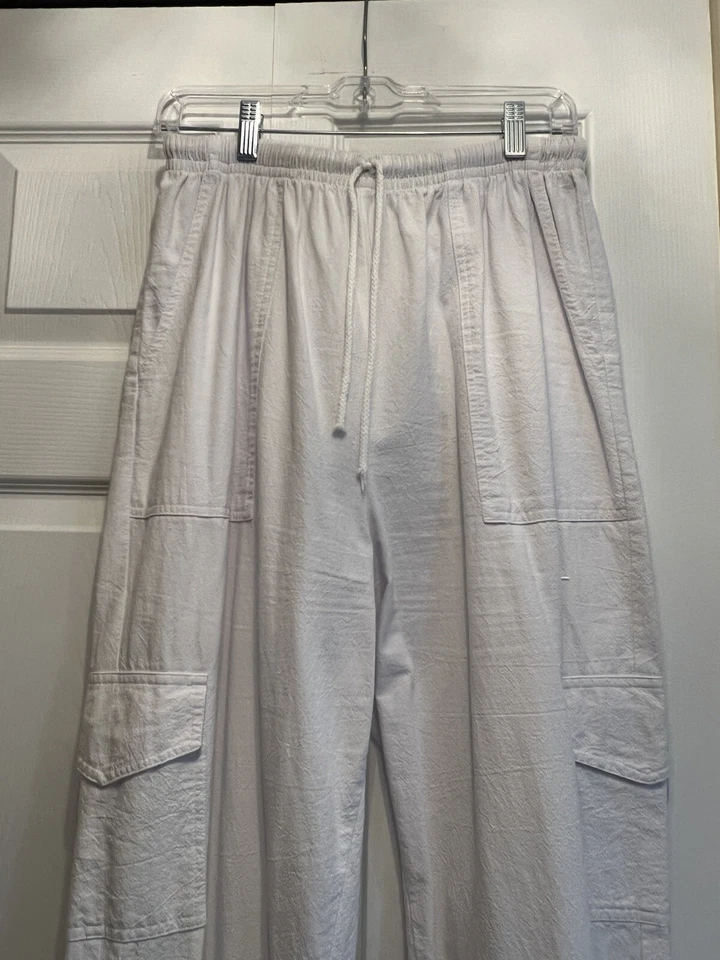 Mr Buho women white pants with flexible waist inseam 29 in lenght 44 in Size XL - Image 2 of 4