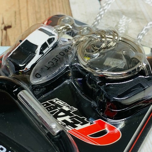 SK Japan 2005 Initial D Carabiner Keychain AE86 Trueno (Black Hood) - Picture 7 of 9