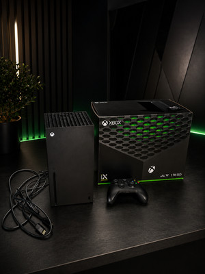 Microsoft Xbox Series X 1TB Spielekonsole - Schwarz