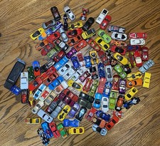 Mystery Lot of 5 Hot Wheels Matchbox Moisto C...