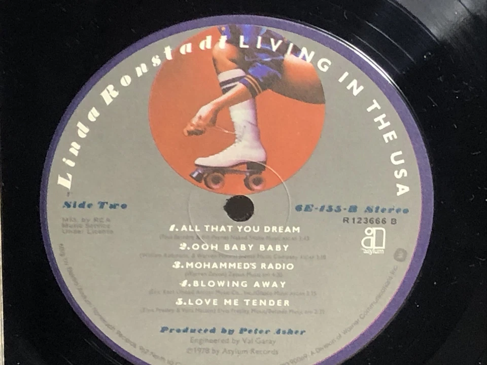 NICE NM Linda Ronstadt Living In The USA 6E-155 LP 12in Vinyl Record Album - Image 3 of 4
