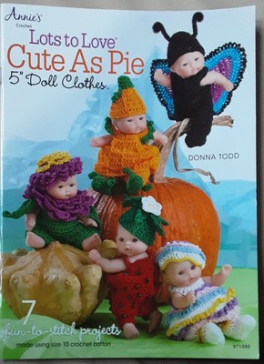 Neu Annies gehäkelt süß wie Kuchen 5'' Puppenkleidung Muster 7 Häkeldesigns
