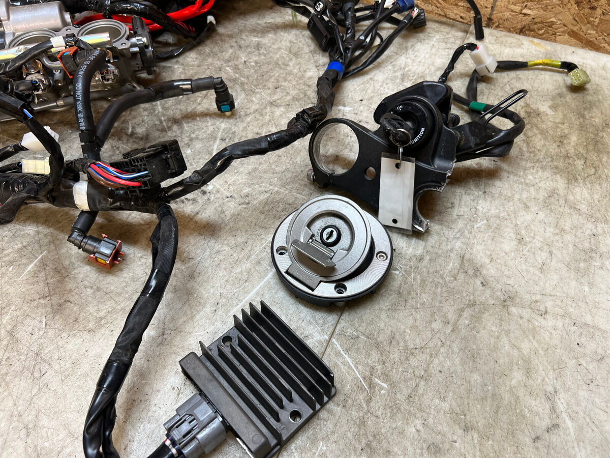 17 18 19 20 21 2017-2021 Yamaha YZFR6 YZF R6 OEM Wiring 17 18 19 20 21 2017-2021 Yamaha YZFR6 YZF R6 OEM Wiring