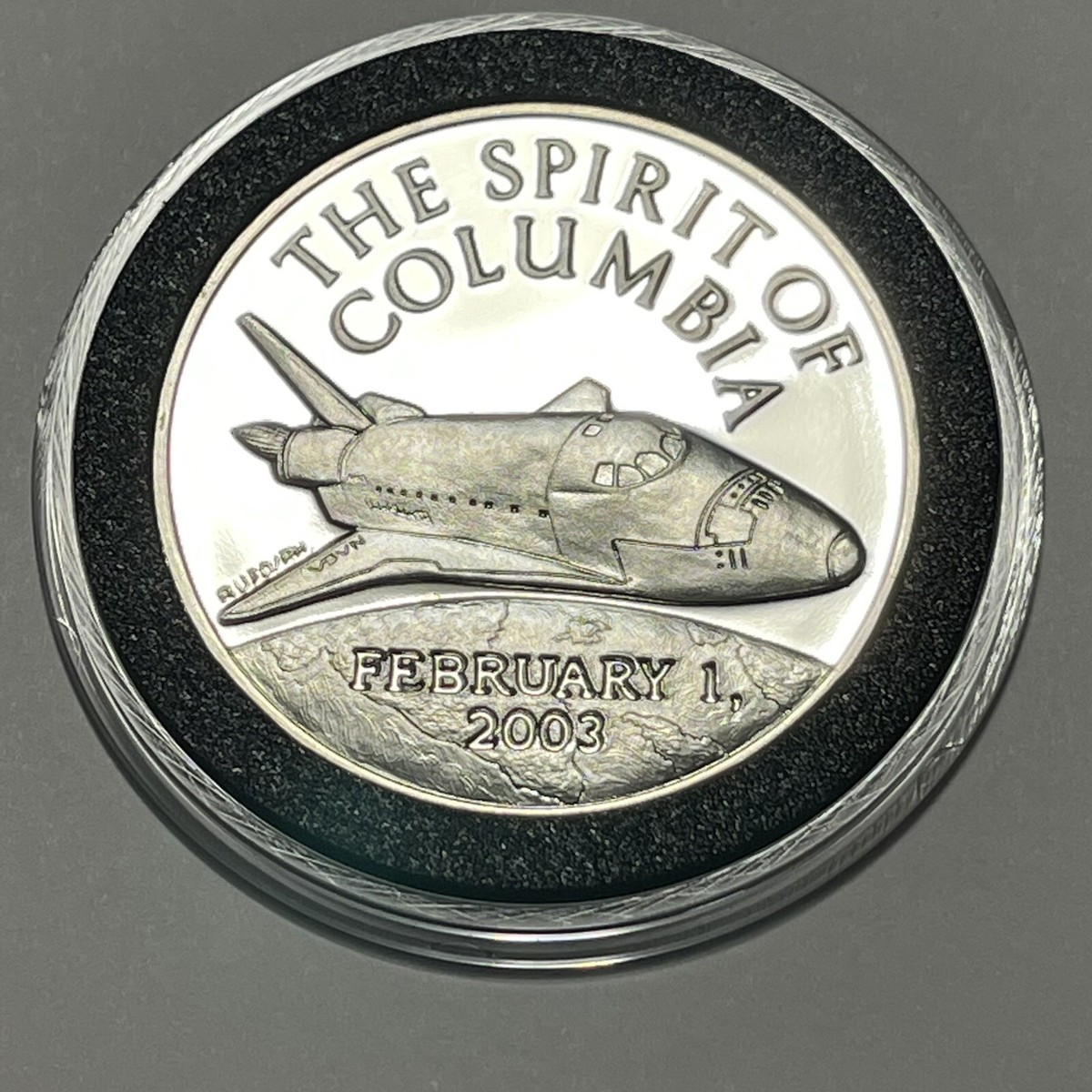 Spirit of Columbia Space Shuttle 1 Troy Oz .999 Fine Silver Round
