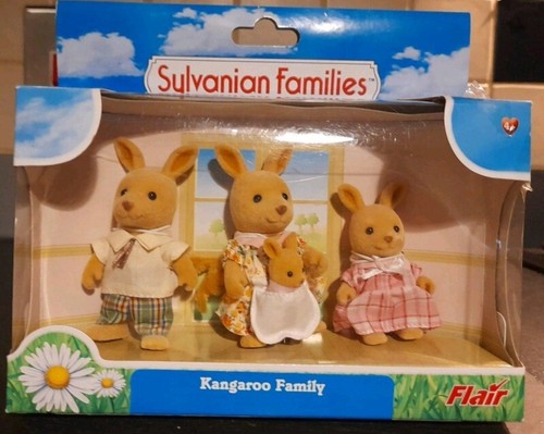 SYLVANIAN FAMILIES SPRINGER KANGAROO FAMILY -Very Rare, Vintage Flair/Retired.