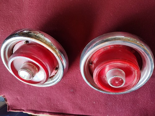 1955 FORD THUNDERBIRD ORIGINAL TAILLIGHT ASSEMBLY Lf & Rt - Picture 3 of 9