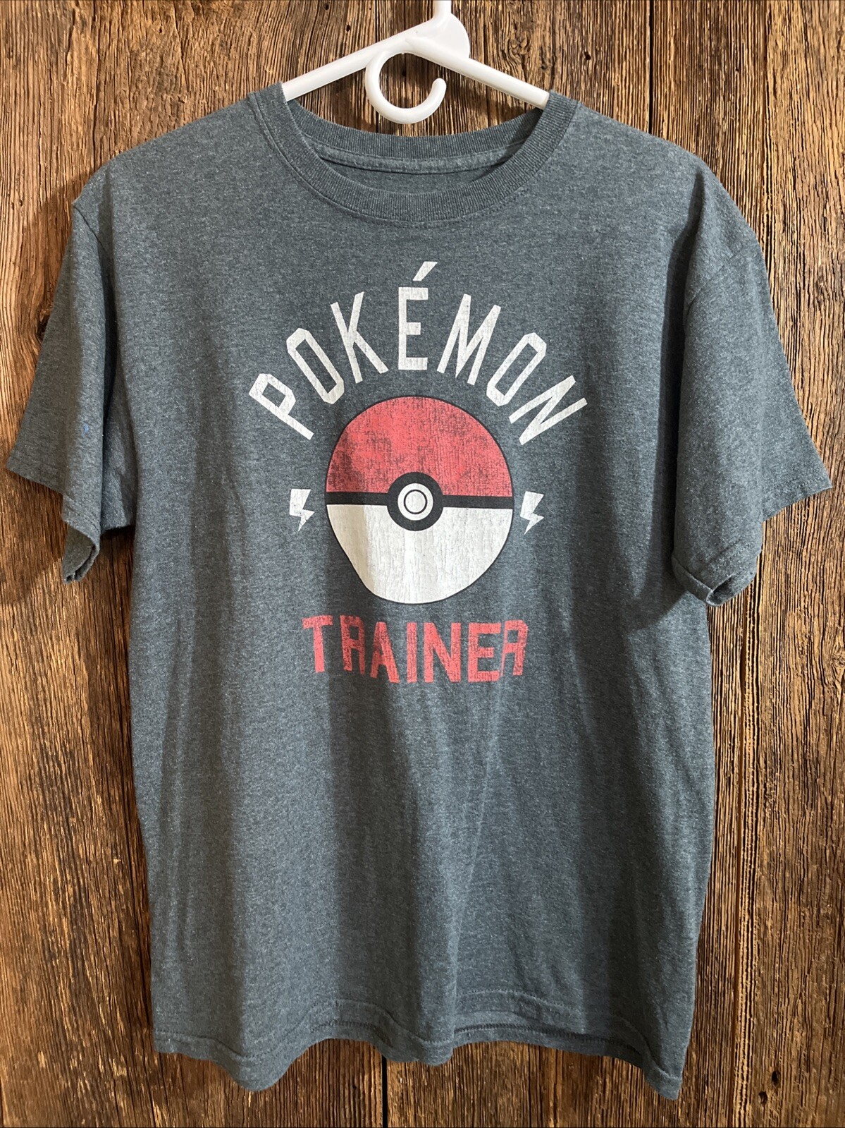 Men's Gray Pokemon Trainer T-Shirt Size XL Pokeball Graphic Pokémon Upcycled
