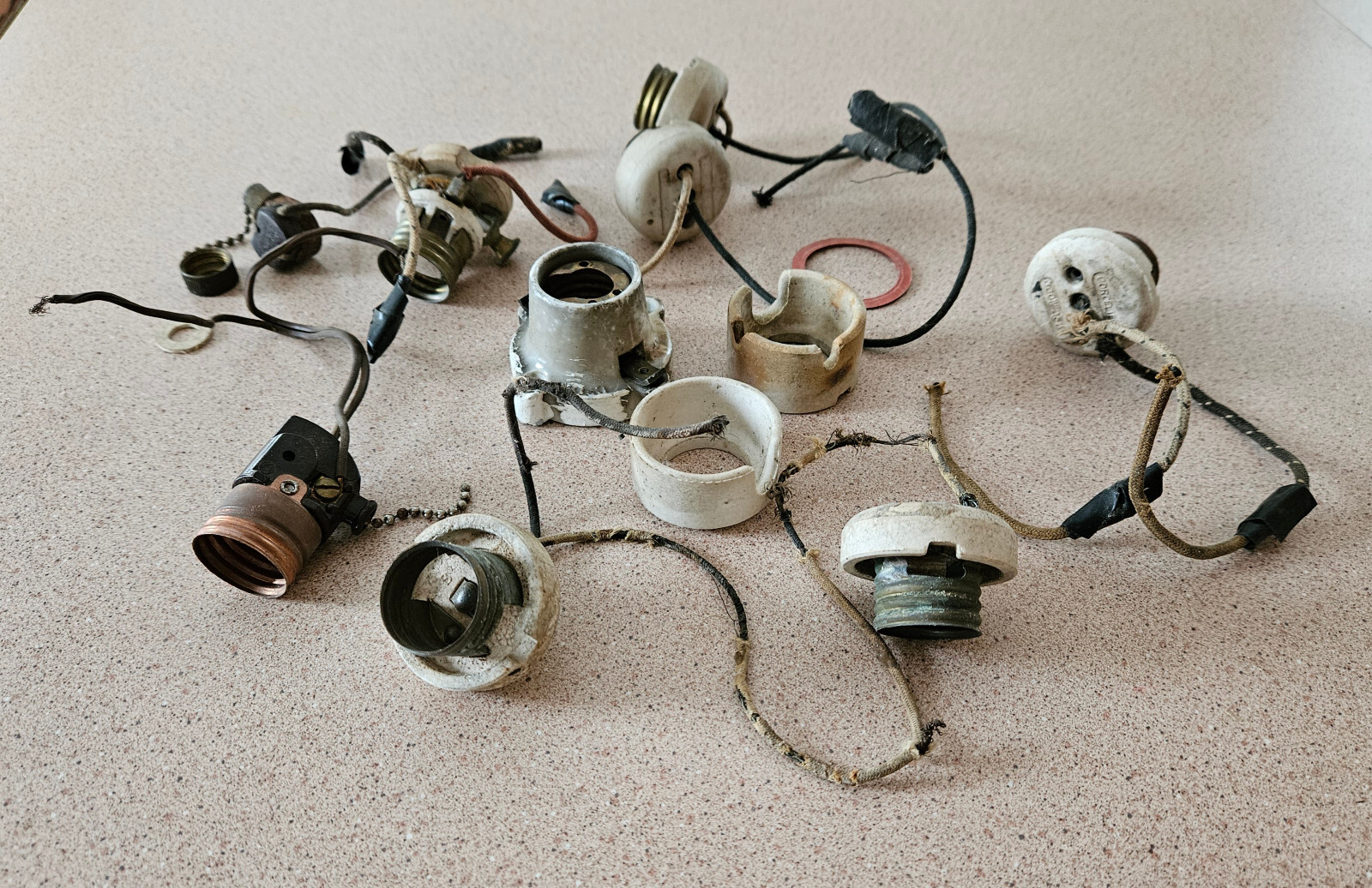 Assorted miscellaneous Vintage Lighting Parts, mostly unglazed