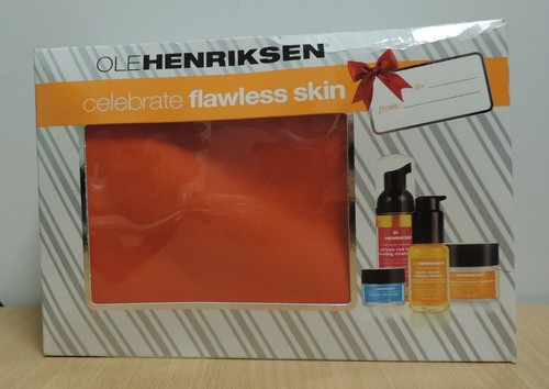 Ole Henriksen Celebrate makellose Haut Geschenkset 06/2015 uvp £98,85 SK024 CC 11 - Bild 2 von 7