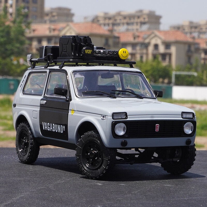 1/18 ラーダ ニーヴァ V LADA 1980 グレー ソリド製ダイキャスト 京商 ミニカー | SOLIDO 1/18 ラーダ ニーヴァ 